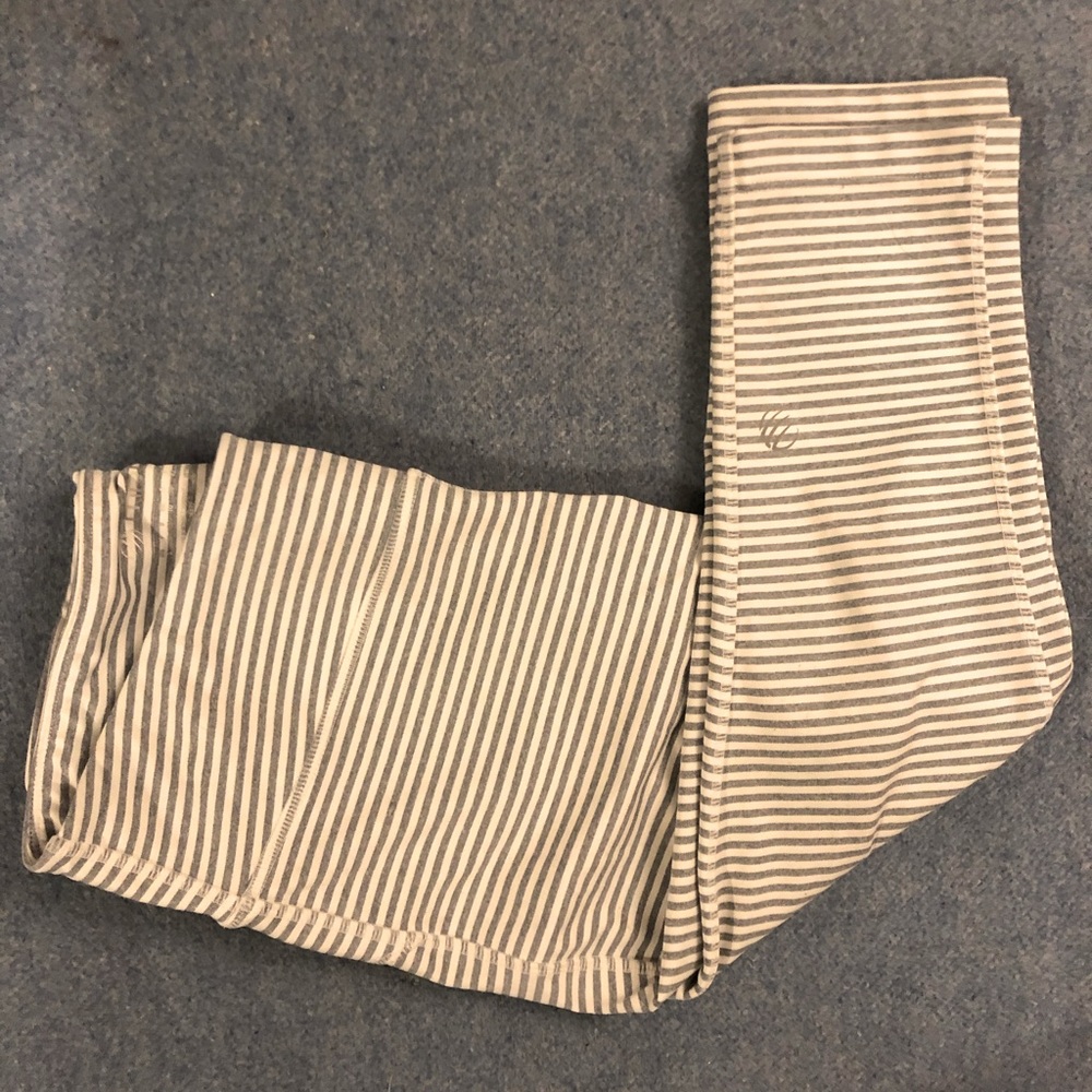 MPG Leggings-size small